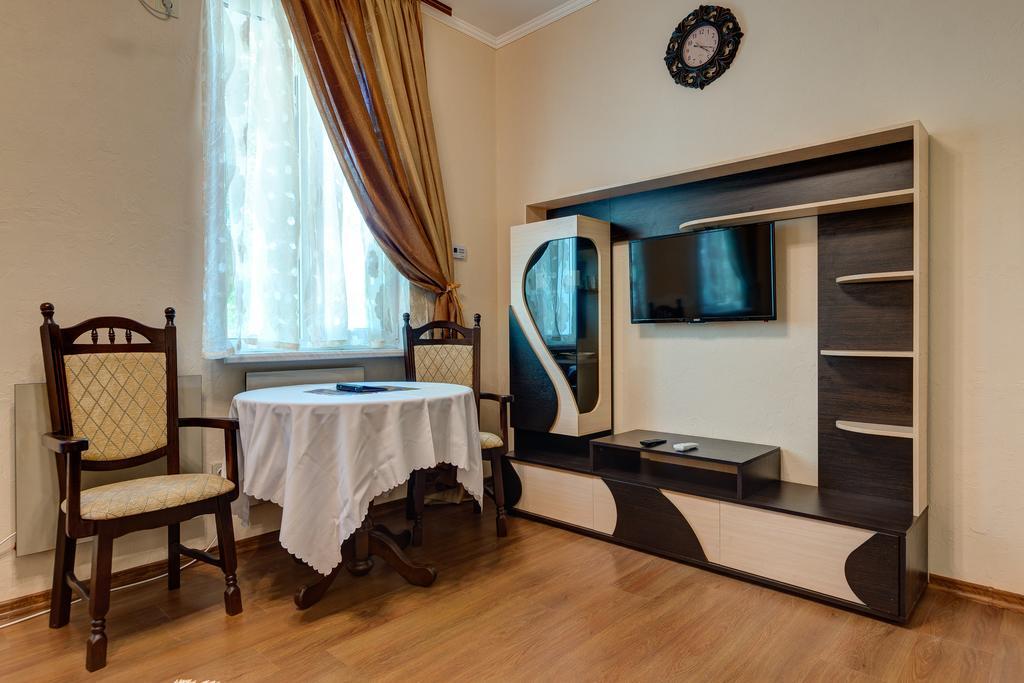 Aleksandria Hotel Kiev Exterior foto