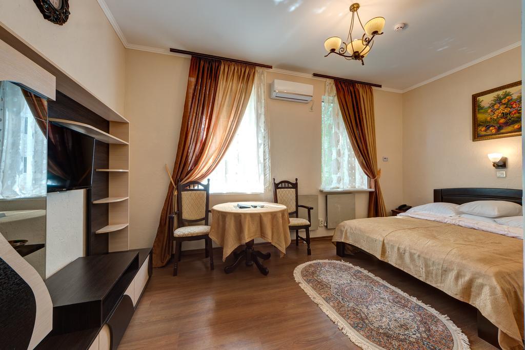 Aleksandria Hotel Kiev Exterior foto